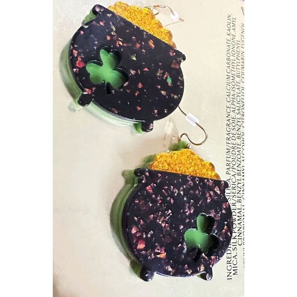 Pot of Gold Earrings Shamrocks St Patrick's Day Parade Party Dangle Hook… - Picture 6 of 9